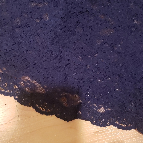 Top - Picture 5 of 5